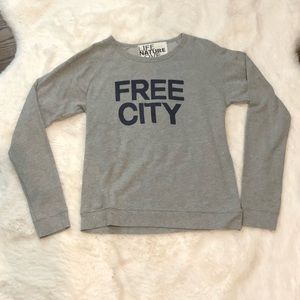 EUC Free City gray crewneck sweatshirt 2/m